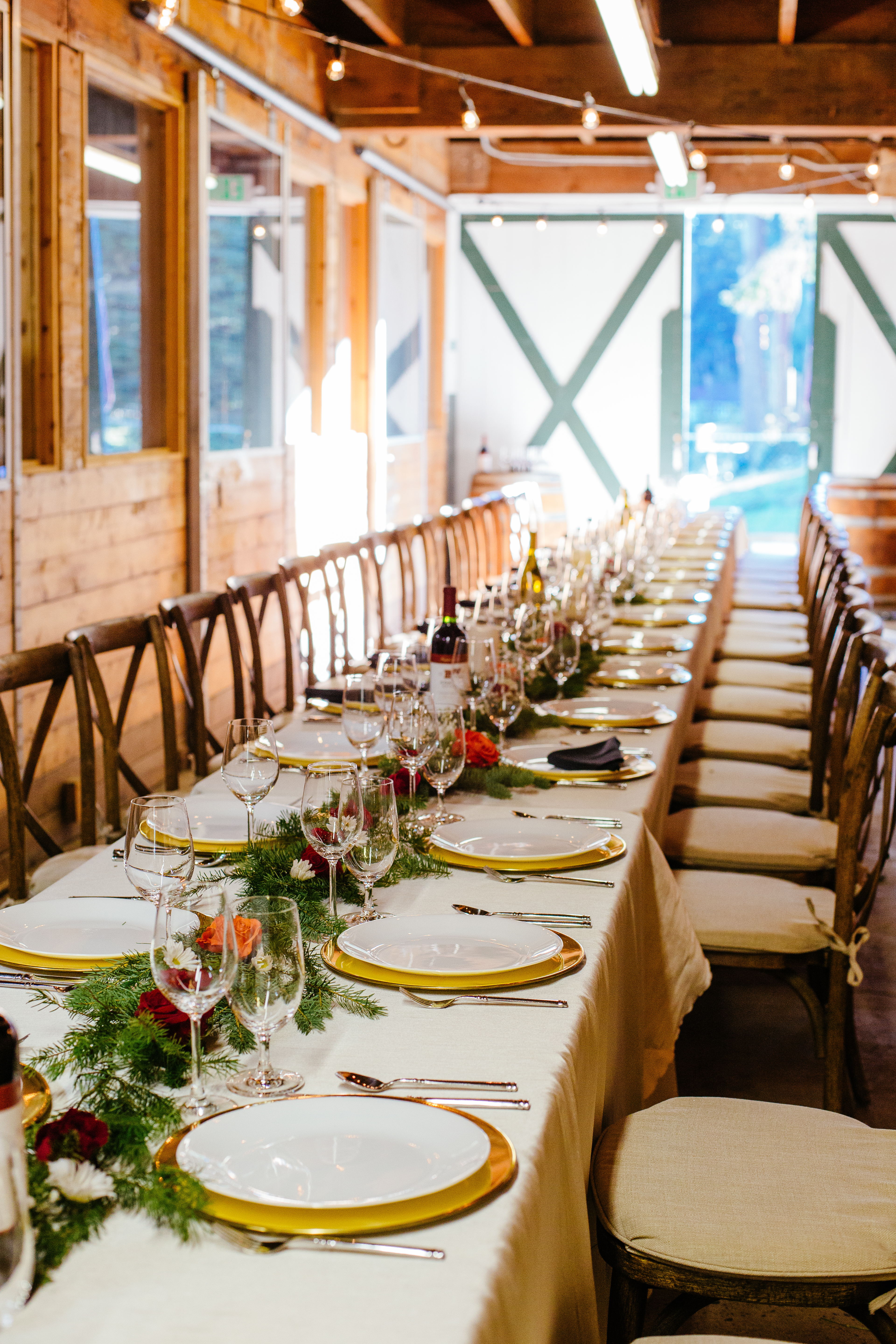 Breezeway table setting at Seattle's premier event venue